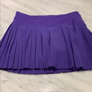 Lulu Lemon Skirt with built in shorts